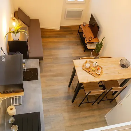 Appartamento Loft Au Coeur De Clim, Wifi, Netflix *